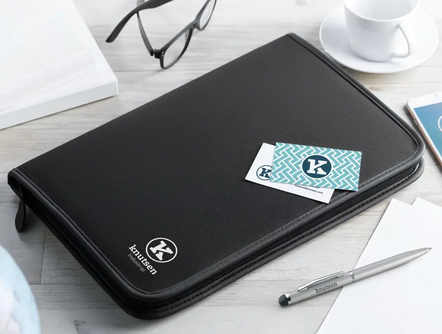 Penne personalizzate: il gadget che funziona sempre (anche in piccole tirature)