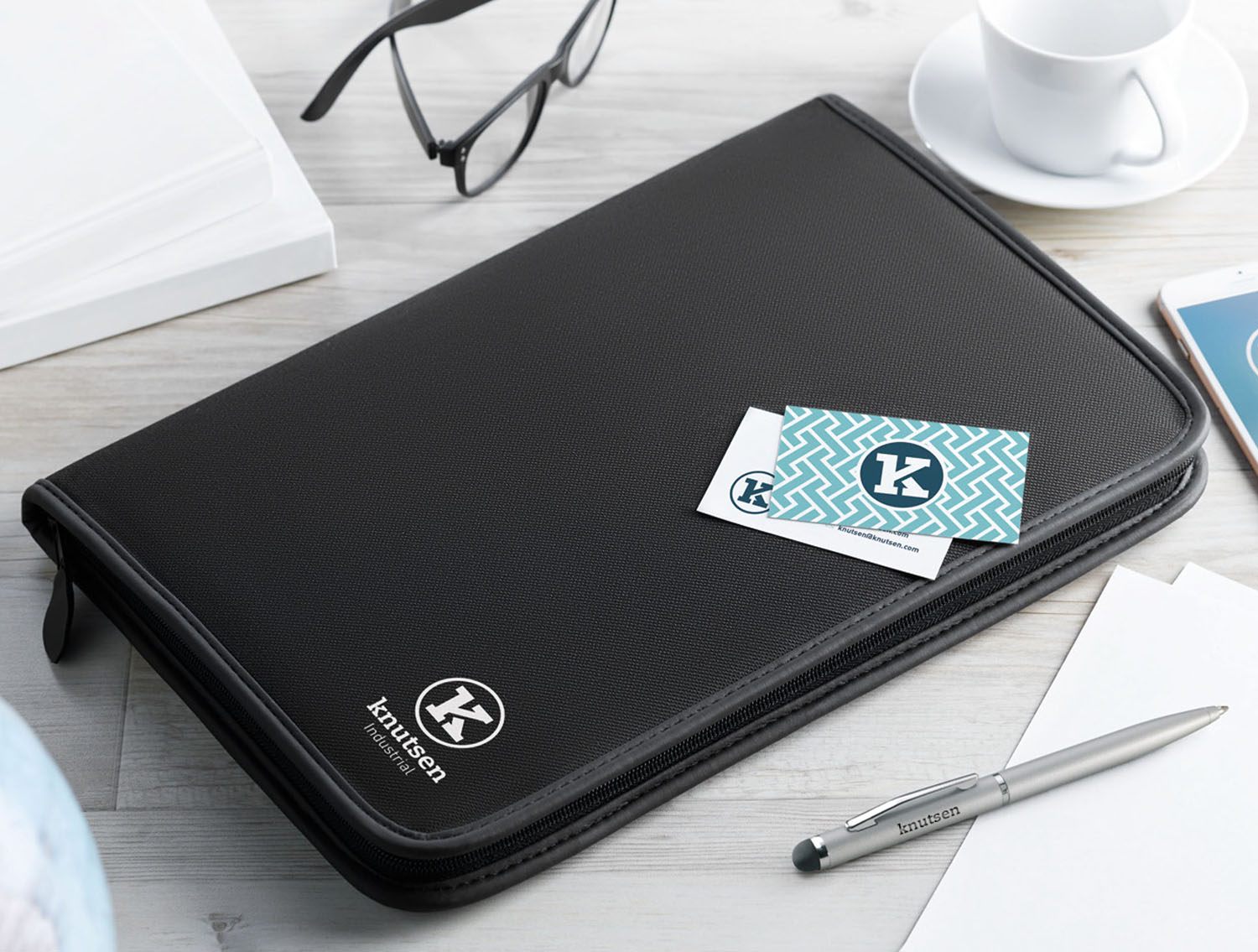 Penne personalizzate: il gadget che funziona sempre (anche in piccole tirature)